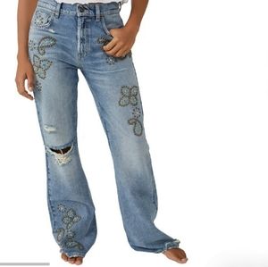 NWT Free People Wiley Beaded Ripped Bootcut Jeans Size 29